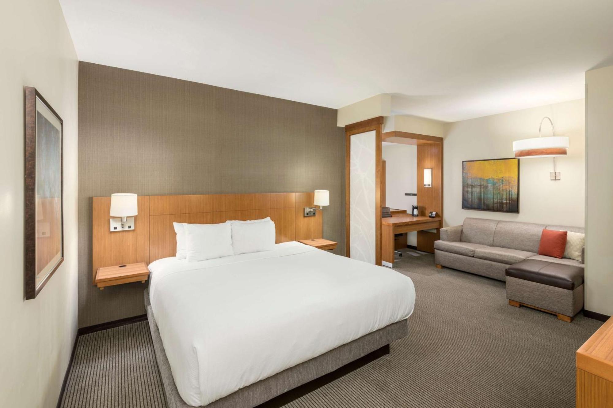 Hyatt Place Downtown Hotel Greenville